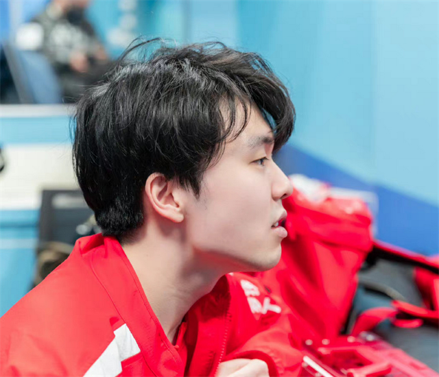 开云-关于TES绝杀TSM，Viper打出惊人五杀峡谷大战全球总决赛，留下经典瞬间的信息