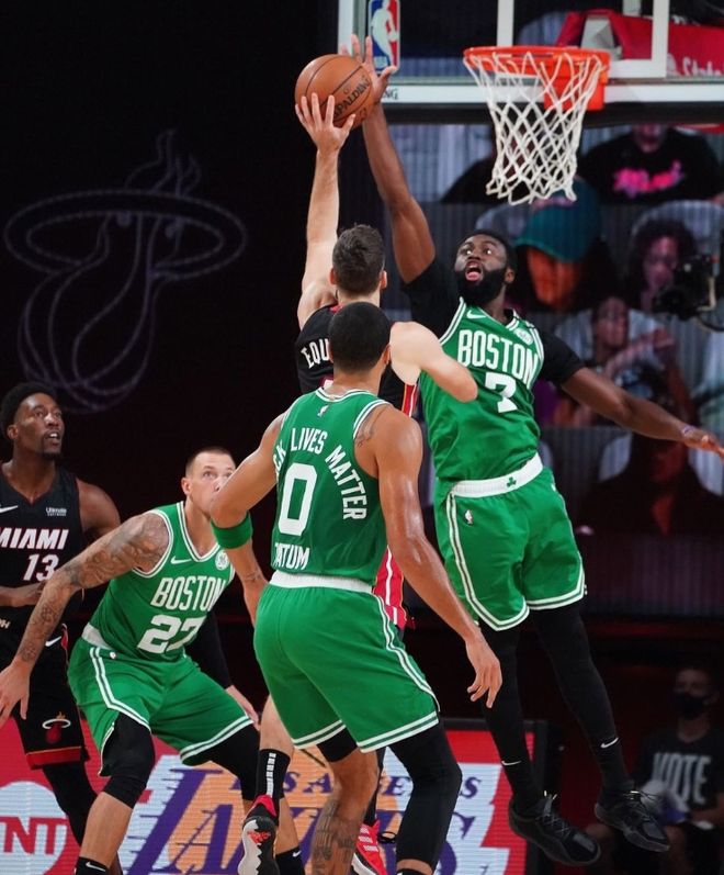 FLY绝杀CLG,Ruler完成史诗逆转宿敌对决小组赛,技惊四座 FLY绝杀CLG,Ruler完成史诗逆转宿敌对决小组赛,技惊四座